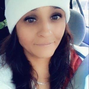 Meet your Posher, Dyanna